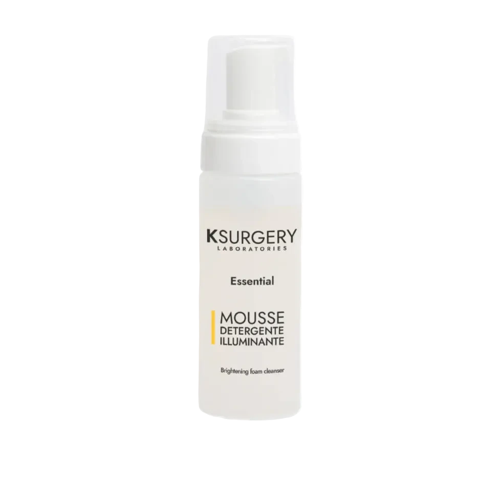 Essential Brightening Foam Cleanser