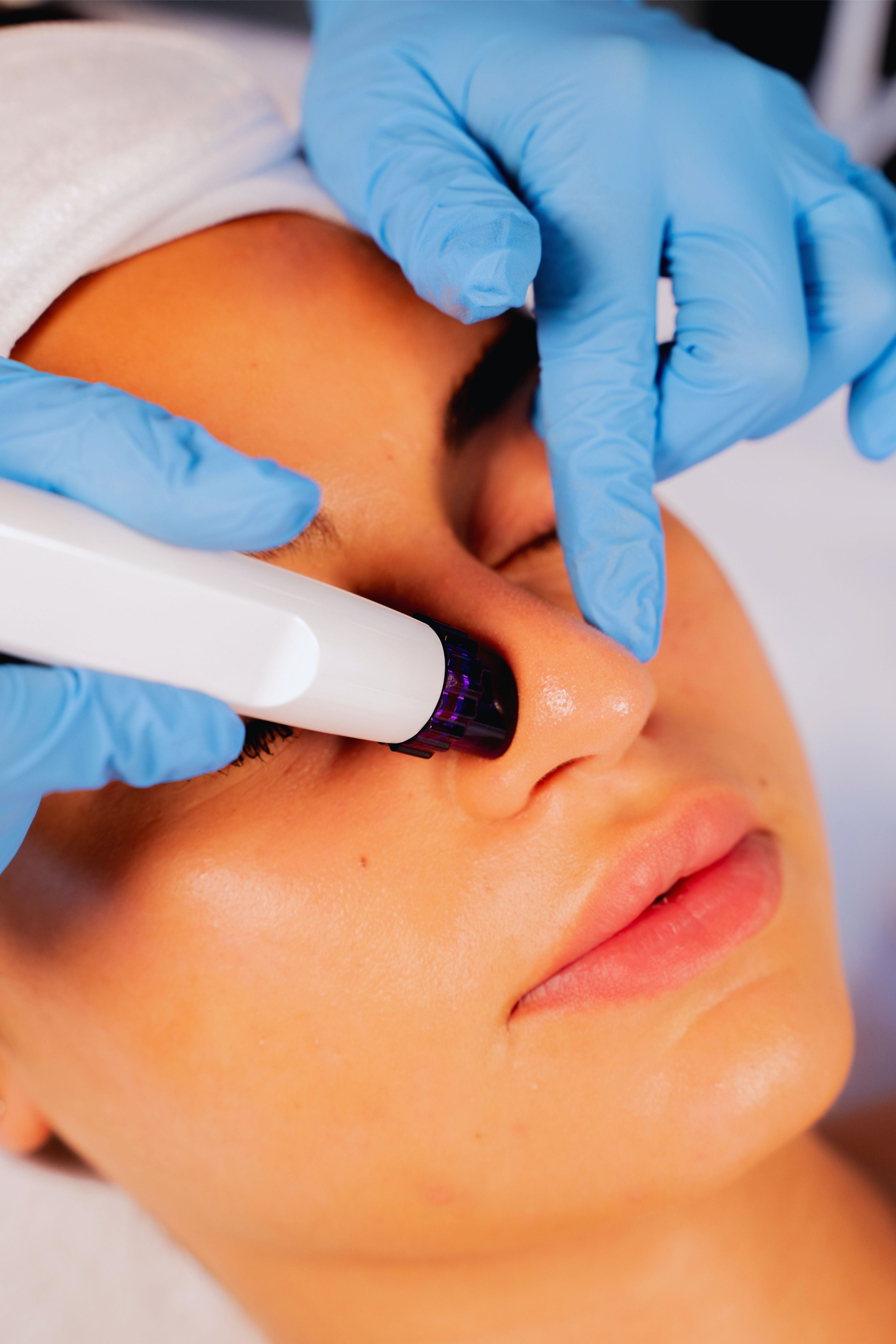 Hydra Q Facial